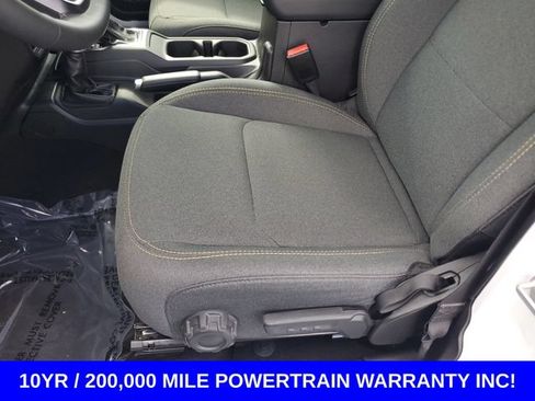 Used 2025 Jeep Wrangler Unlimited Sport AWD/4WD image 13