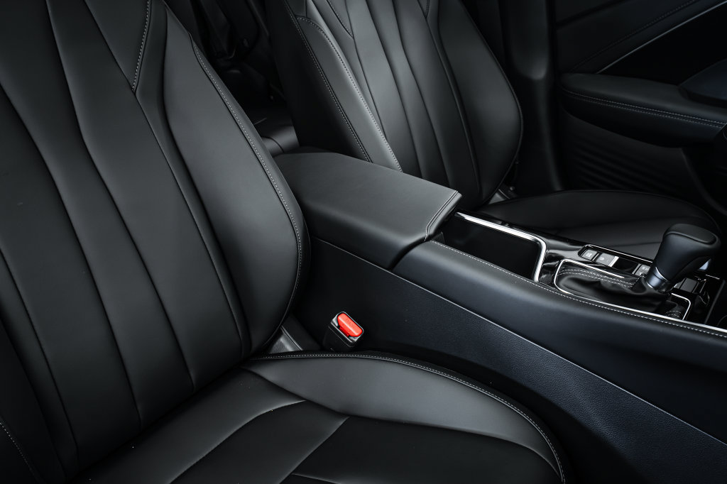 New 2026 Acura ADX FWD image 30