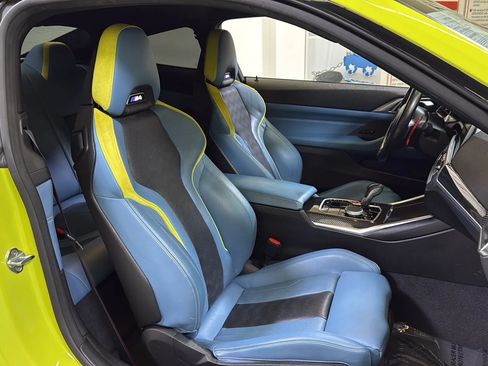 Used 2021 BMW M4 Competition w/ Executive Package RWD image 29