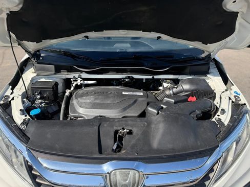Used 2018 Honda Odyssey EX-L image 17