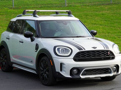 Used 2022 MINI Cooper Countryman S AWD/4WD image 2