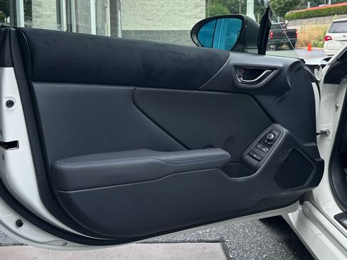 Used 2025 Subaru BRZ tS RWD image 11