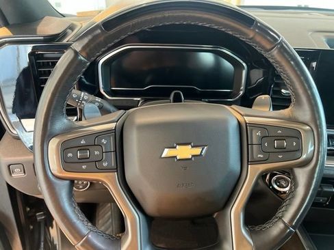 Used 2023 Chevrolet Silverado 1500 High Country w/ Technology Package AWD/4WD image 22