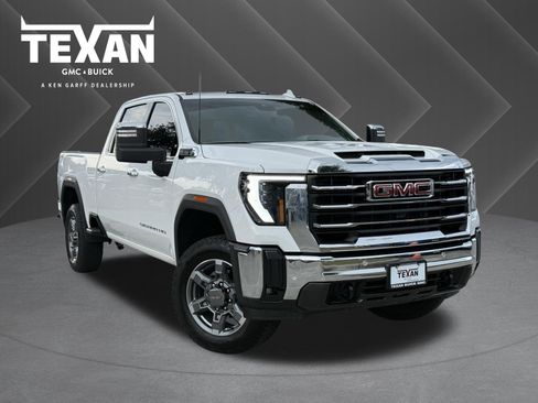 Used 2025 GMC Sierra 2500 SLT AWD/4WD image 1