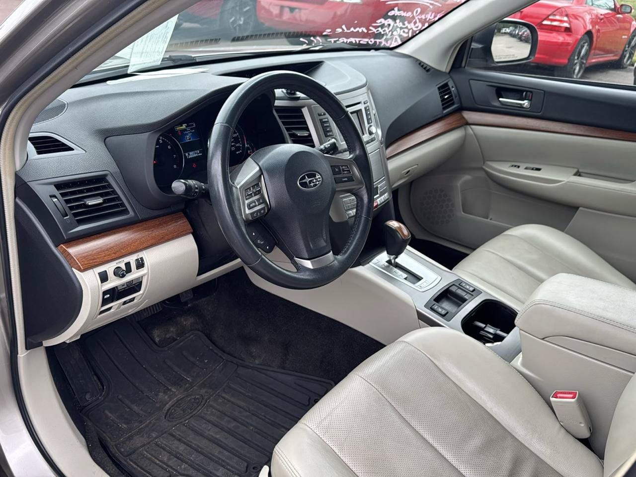 Used 2014 Subaru Outback 2.5i Limited AWD/4WD image 9