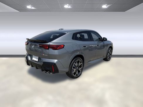 Used 2025 BMW X2 M35i image 8