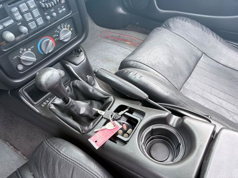 Used 2002 Pontiac Firebird Formula w/ SLP Firehawk Pkg RWD image 12