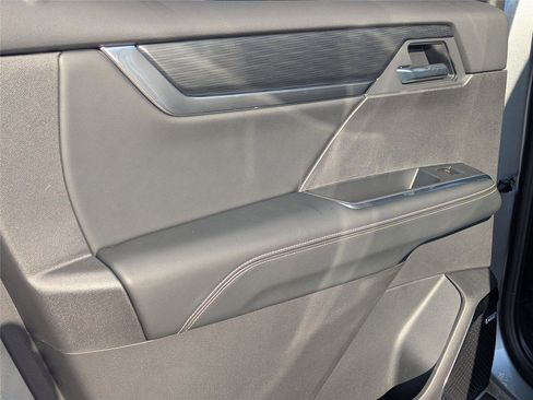 New 2026 GMC Acadia Elevation w/ Elevation Premium Package image 23