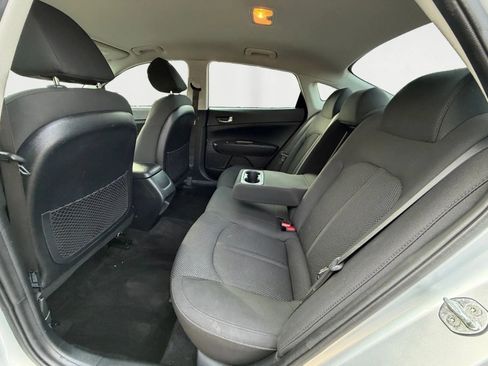 Used 2020 Kia Optima LX image 13