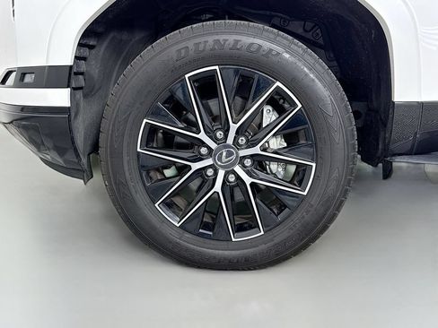 Certified 2025 Lexus GX 550 w/ Accessory Package (2T) AWD/4WD image 33
