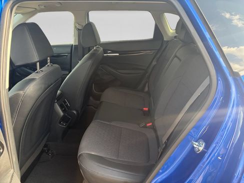 Used 2025 Kia Seltos S FWD image 21