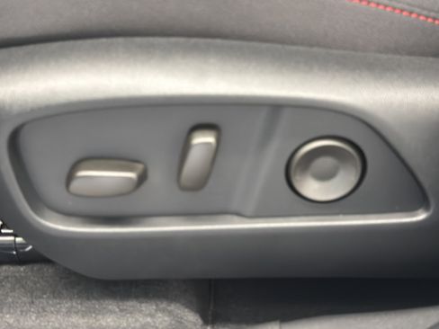 New 2026 Chevrolet Equinox RS w/ Convenience Package III AWD/4WD image 27