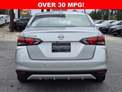 New 2025 Nissan Versa SV w/ Trunk Package FWD image 4