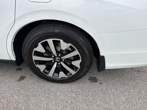 Used 2026 Honda Odyssey EX-L image 36