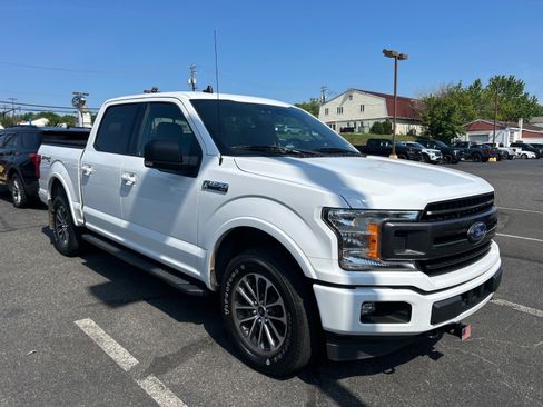 Used 2020 Ford F150 XLT w/ Equipment Group 302A Luxury AWD/4WD image 3