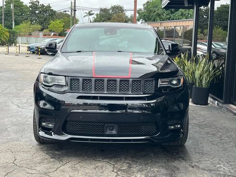 Used 2020 Jeep Grand Cherokee SRT image 5