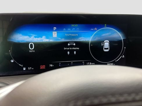 Used 2023 Kia Telluride SX X-Line AWD/4WD image 12
