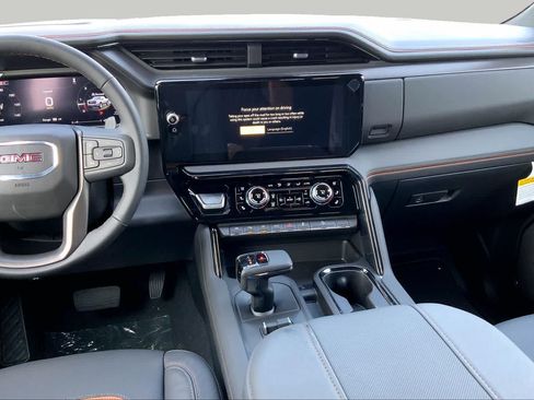 New 2026 GMC Sierra 1500 AT4 w/ AT4 Premium Package AWD/4WD image 7