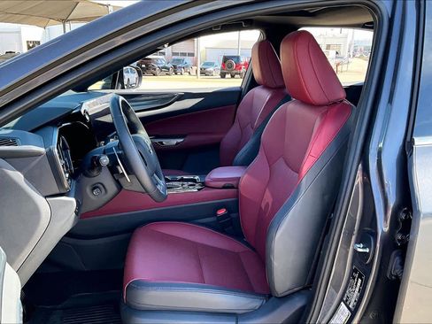 Used 2022 Lexus NX 250 AWD image 8