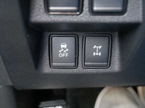 Certified 2024 Nissan Frontier PRO-4X w/ Technology Package image 30