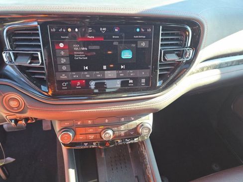 Used 2025 Dodge Durango R/T AWD/4WD image 5