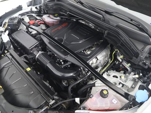 Used 2024 Alfa Romeo Stelvio Veloce image 48