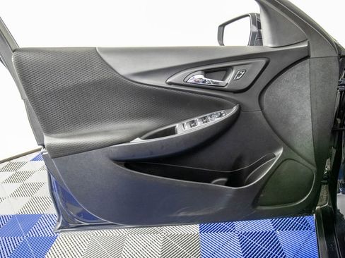 Used 2023 Chevrolet Malibu LT image 13