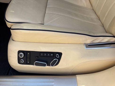 Used 2011 Bentley Flying Spur Flying Spur AWD/4WD image 10