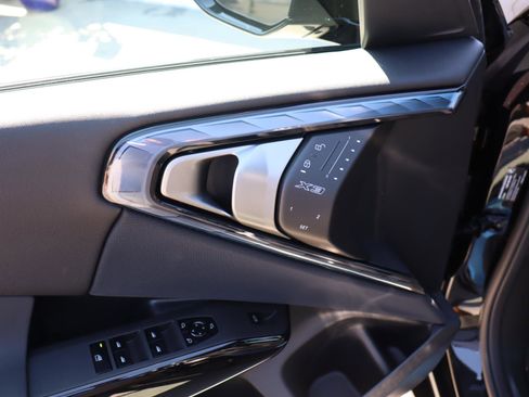 New 2026 BMW X3 xDrive30 w/ M Sport Package image 16