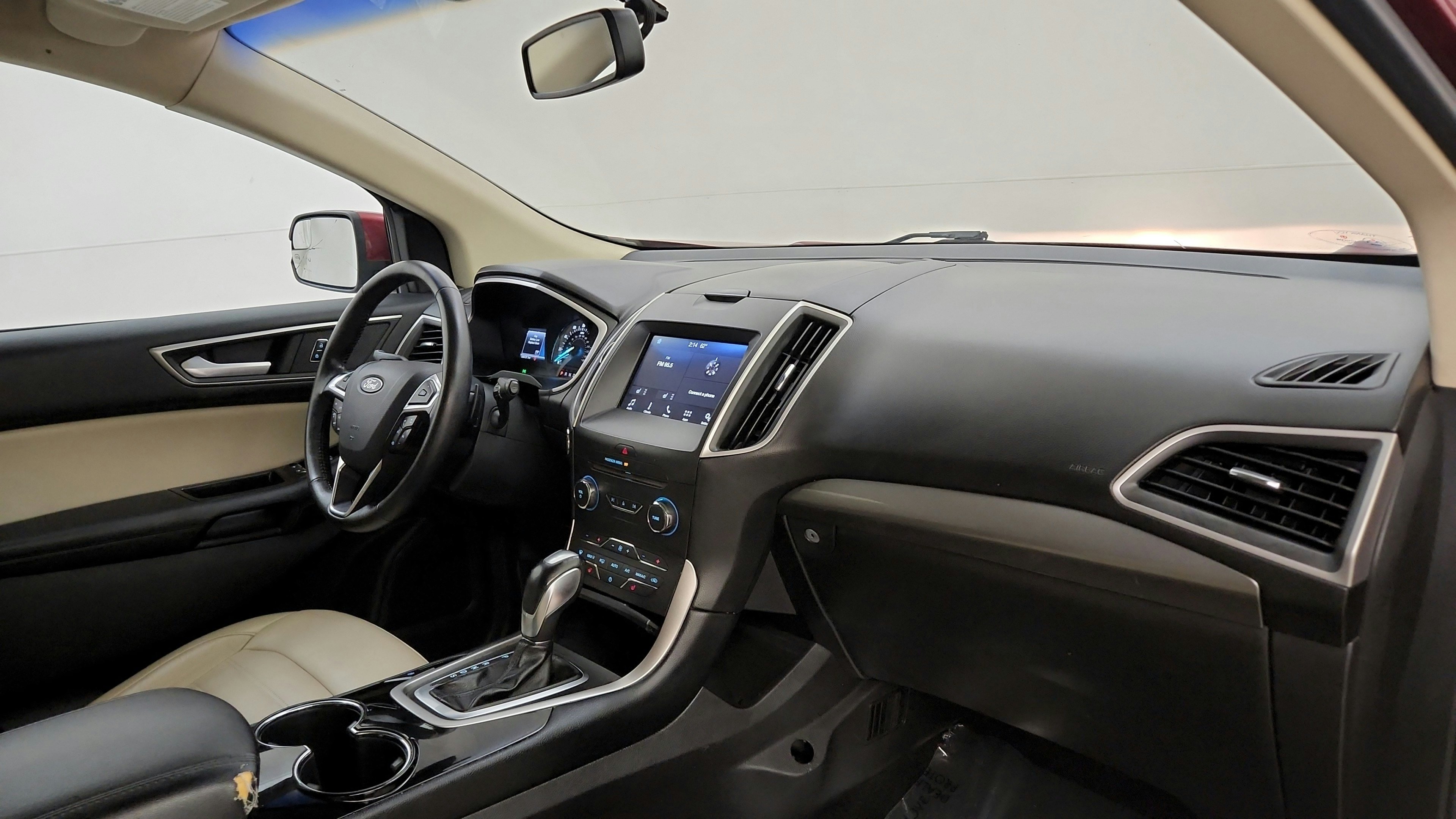 Used 2016 Ford Edge SEL w/ Equipment Group 201A AWD/4WD image 34