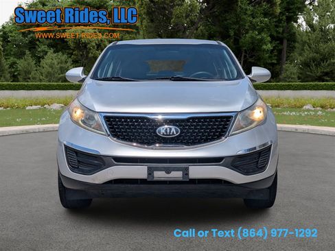 Used 2015 Kia Sportage LX FWD image 2