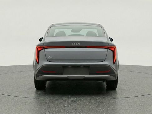 Used 2025 Kia K4 LXS image 7