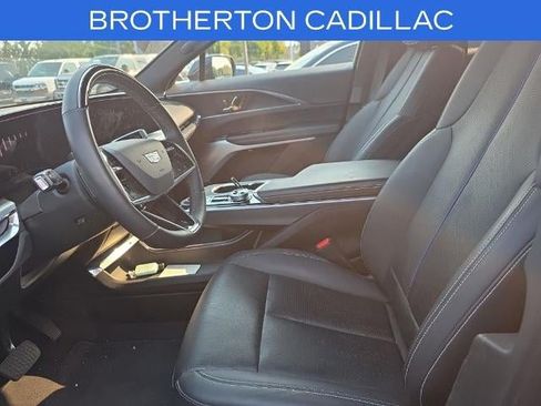 Certified 2024 Cadillac Lyriq Luxury AWD/4WD image 13