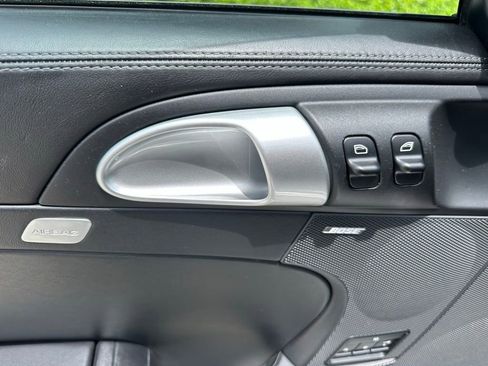 Used 2006 Porsche Cayman S RWD image 16