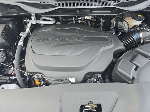 New 2026 Honda Odyssey Touring image 32