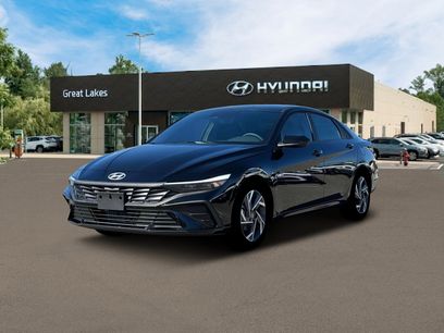 New 2025 Hyundai Elantra SEL