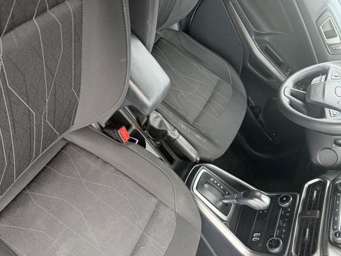 Used 2021 Ford EcoSport SE w/ SE Convenience Package FWD image 22