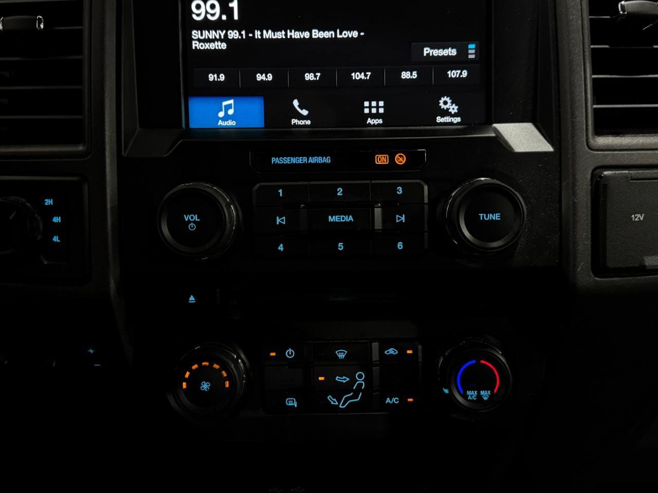 Used 2018 Ford F350 XL w/ STX Appearance Package AWD/4WD image 9