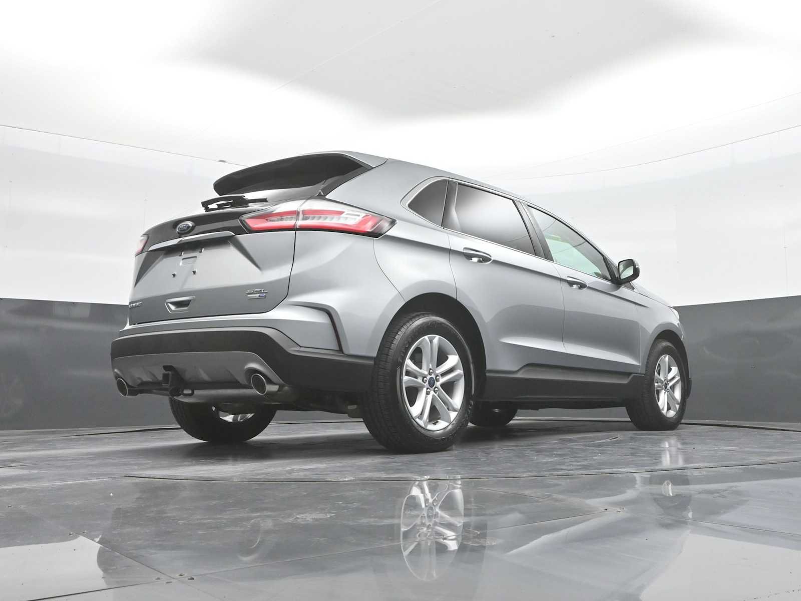 Used 2020 Ford Edge SEL w/ Convenience Package AWD/4WD image 43