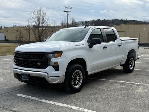 Used 2023 Chevrolet Silverado 1500 W/T w/ WT Value Package image 9