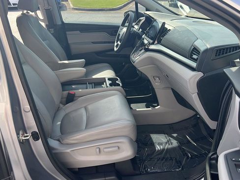 Used 2019 Honda Odyssey EX-L image 14