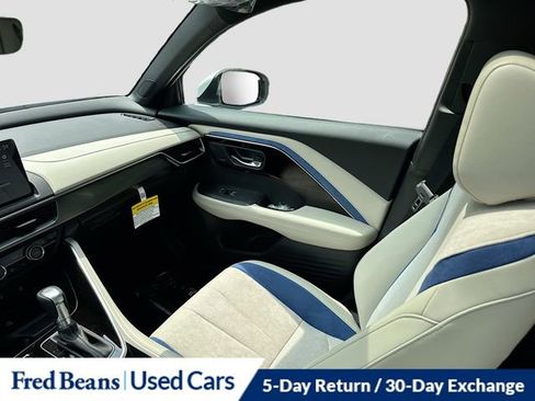 Certified 2025 Acura ADX A-Spec image 24