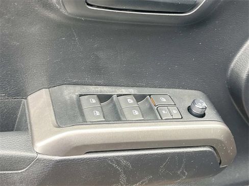 Used 2021 Toyota Tacoma SR5 image 27