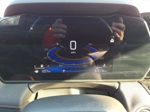 Used 2024 Chevrolet TrailBlazer RS w/ Convenience Package image 20