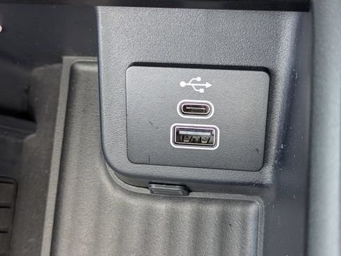 Used 2025 Ford Expedition King Ranch AWD/4WD image 29