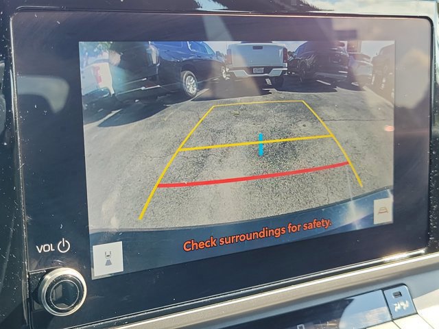 Used 2025 Toyota Camry SE FWD image 29
