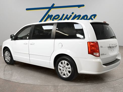 Used 2017 Dodge Grand Caravan SE w/ Power Window Group image 9