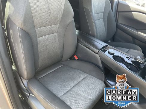 Certified 2025 Nissan Rogue SV AWD/4WD image 11