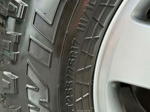 Used 2013 Jeep Wrangler Sport w/ Connectivity Group image 15