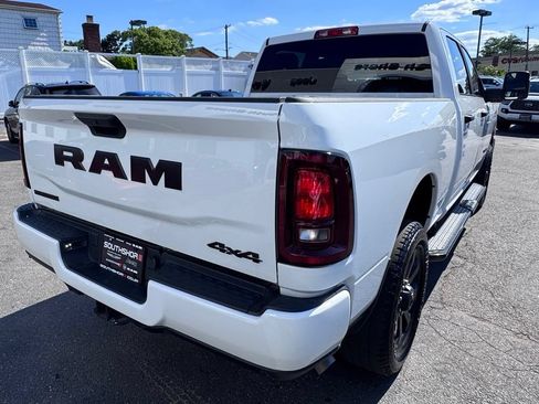Used 2025 RAM 2500 Big Horn AWD/4WD image 8
